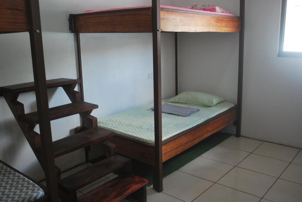 קפוס Passifloras Hostel מראה חיצוני תמונה