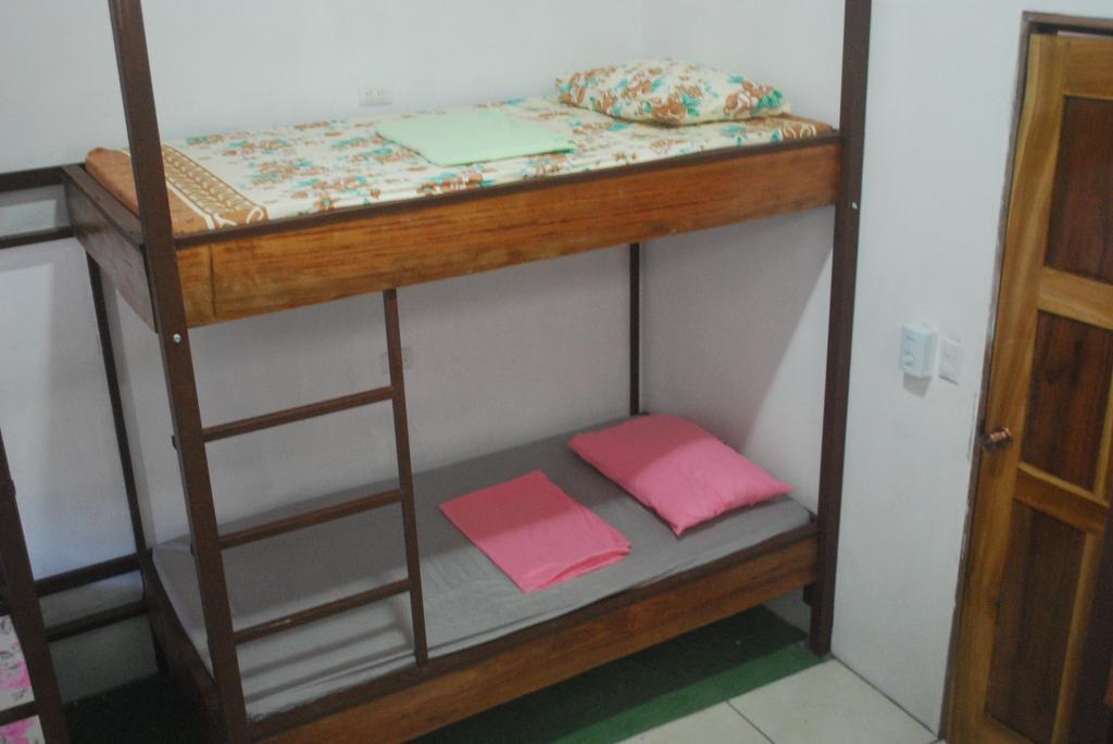 קפוס Passifloras Hostel מראה חיצוני תמונה