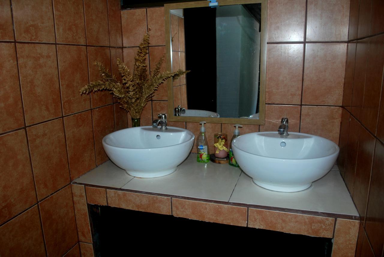 קפוס Passifloras Hostel מראה חיצוני תמונה