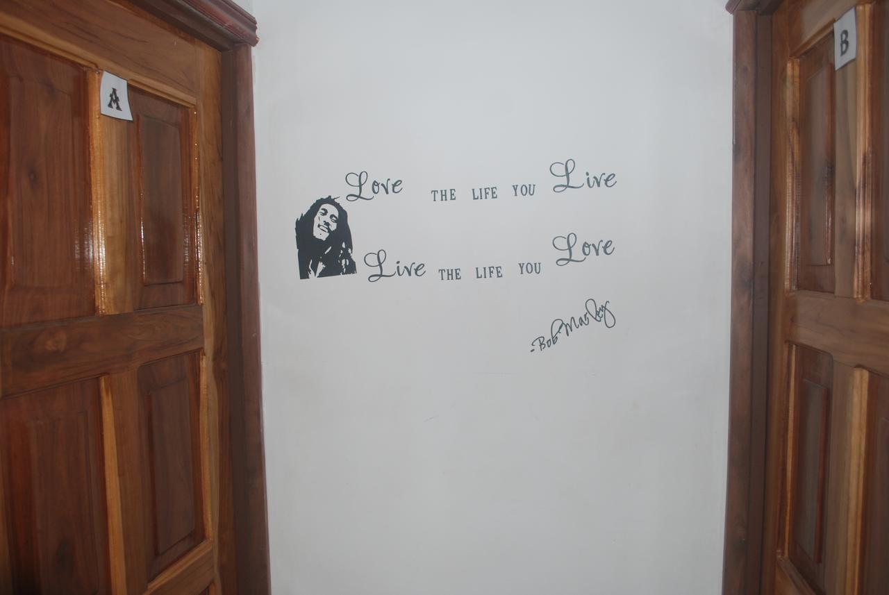 קפוס Passifloras Hostel מראה חיצוני תמונה