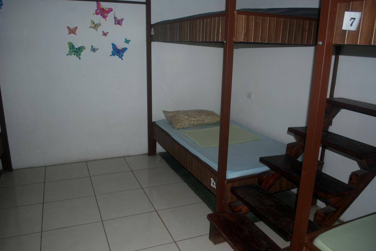 קפוס Passifloras Hostel מראה חיצוני תמונה