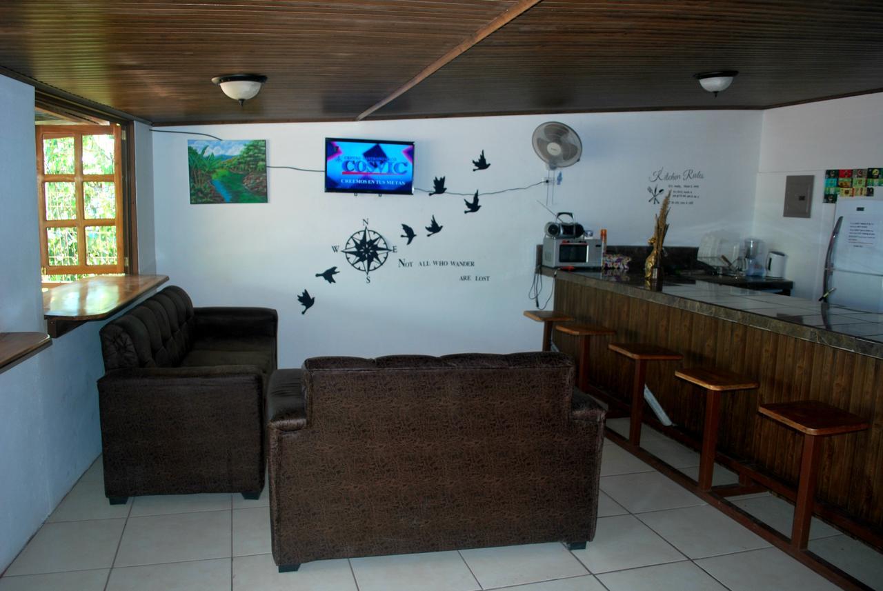 קפוס Passifloras Hostel מראה חיצוני תמונה