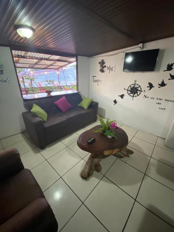 קפוס Passifloras Hostel מראה חיצוני תמונה